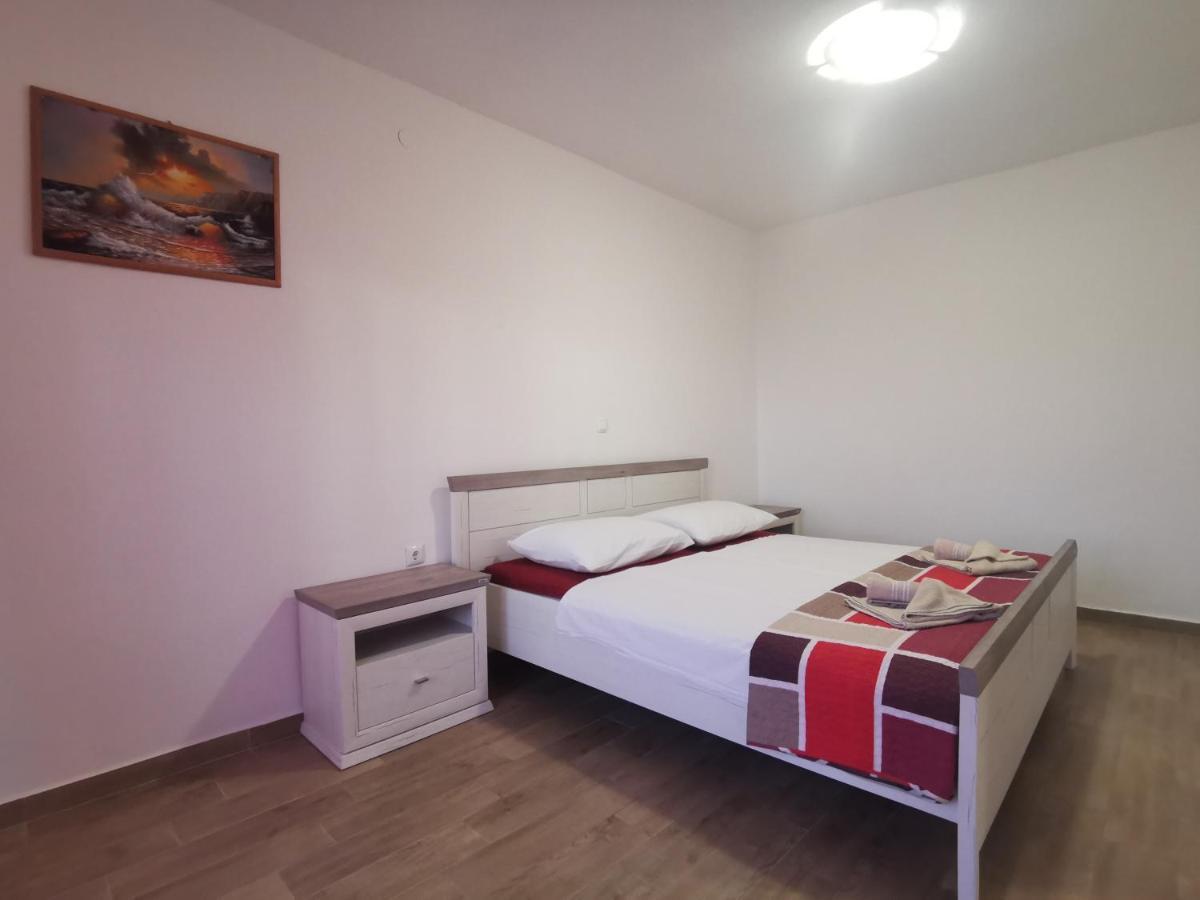 Mariva Apartments Lopar Extérieur photo