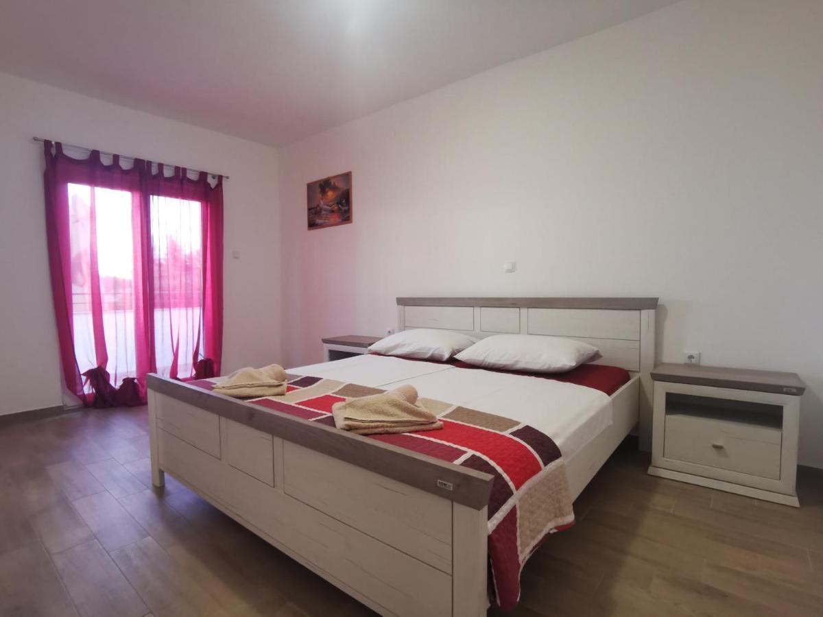 Mariva Apartments Lopar Extérieur photo